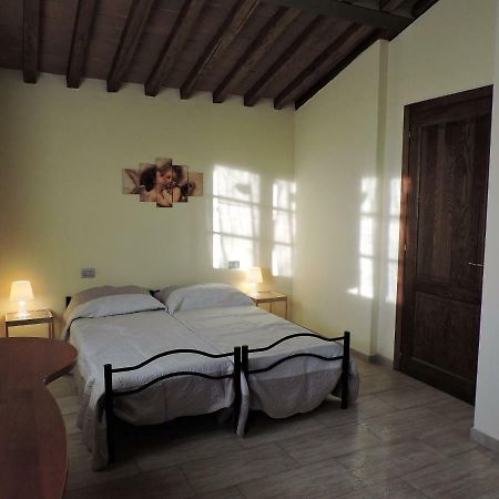 L'Aia Di Argia Guest House Ponte a Tressa Luaran gambar
