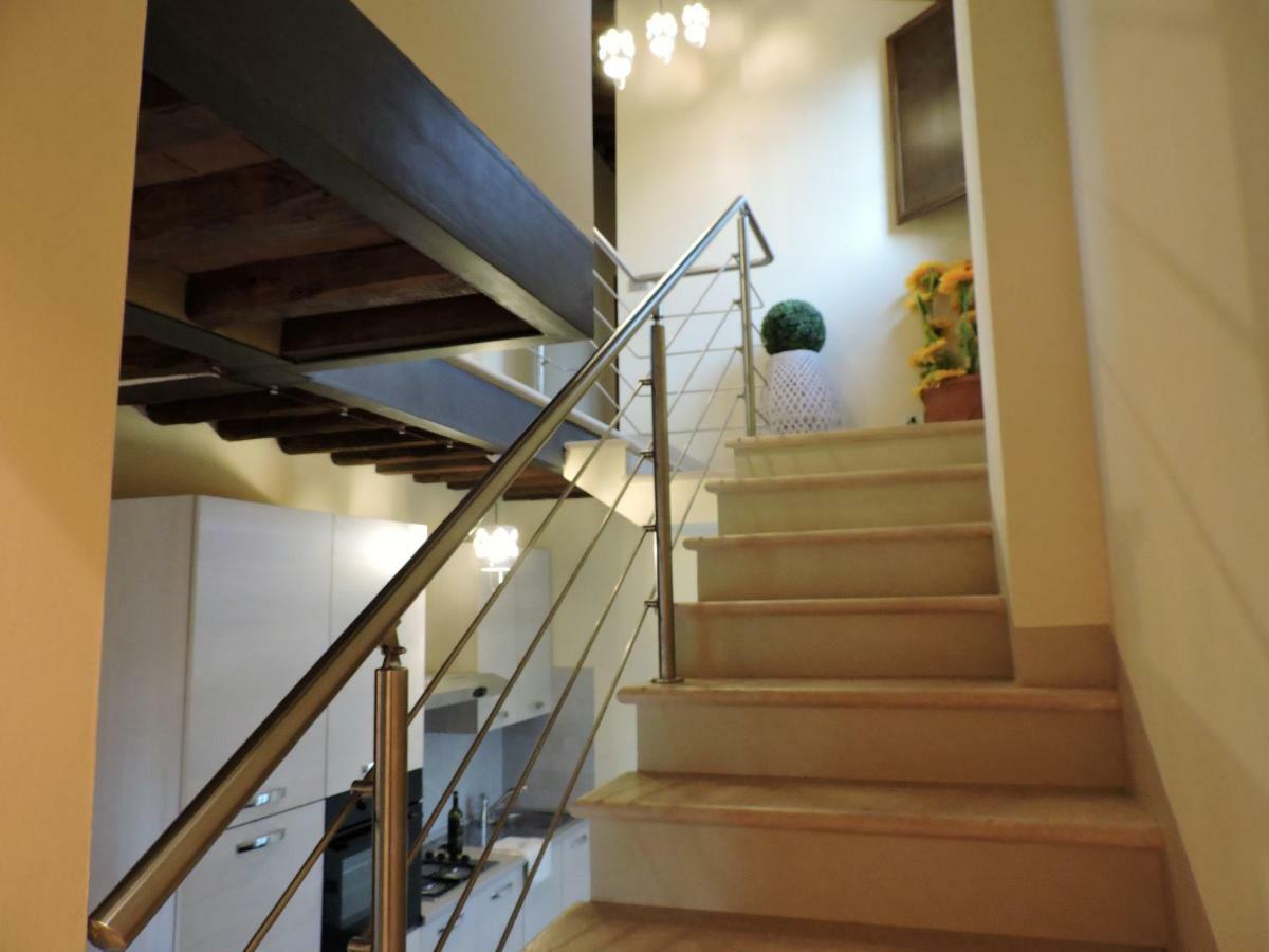 L'Aia Di Argia Guest House Ponte a Tressa Luaran gambar