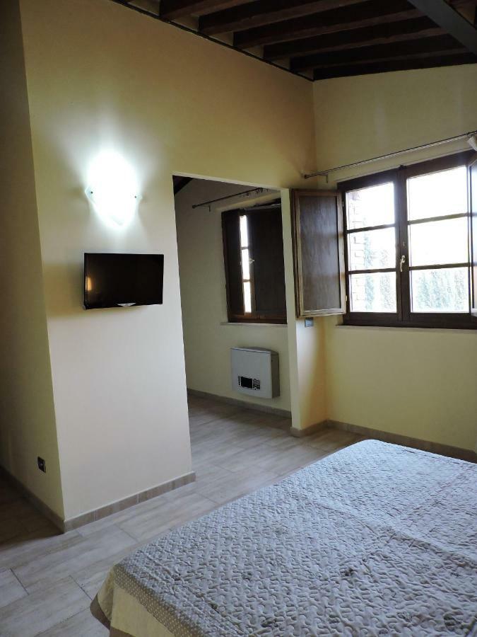 L'Aia Di Argia Guest House Ponte a Tressa Luaran gambar
